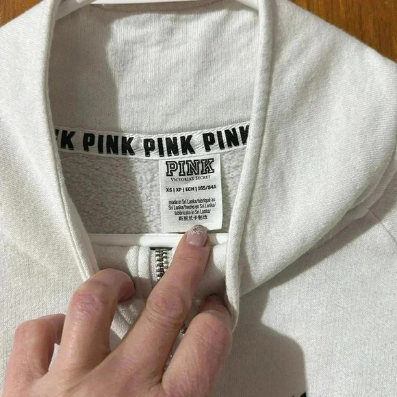 2/$20 Victoria’s Secret sweatshirt size extra small. - Picture 3 of 4